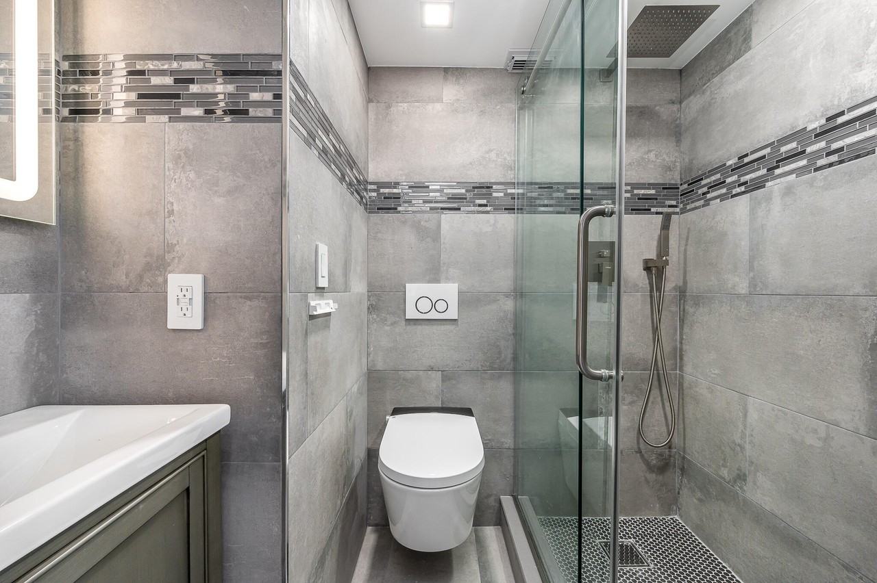 3725 S Ocean Dr #1203 - Photo 3 of 16