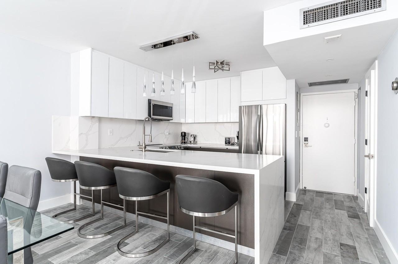 3725 S Ocean Dr #1203 - Photo 6 of 16
