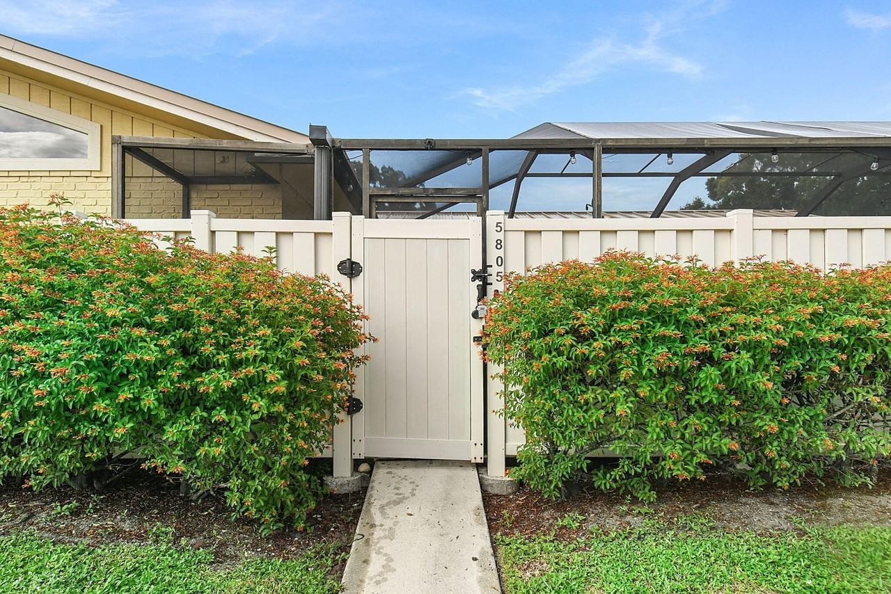 5805 Golden Eagle Cir - Photo 5 of 50