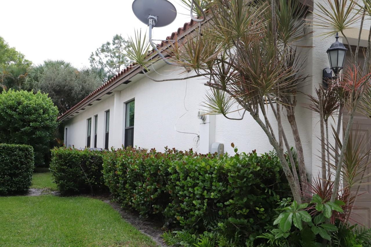 12257 Boca Reserve Ln - Photo 6 of 47