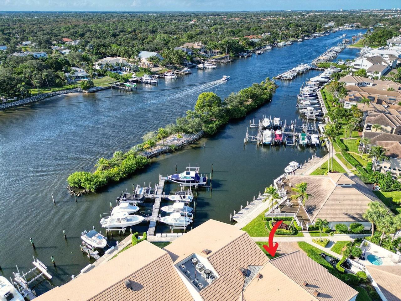 827 Oak Harbour Dr - Photo 4 of 50