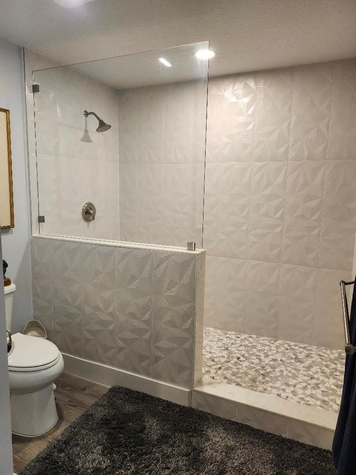 1707 Consulate Pl Apt 202 - Photo 7 of 16