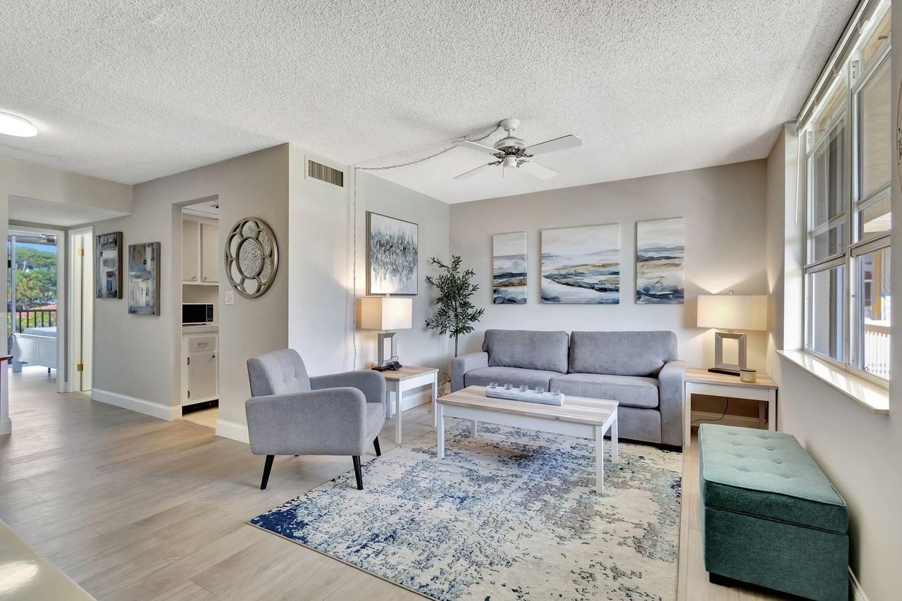 1131 Se 4th St Unit 2030