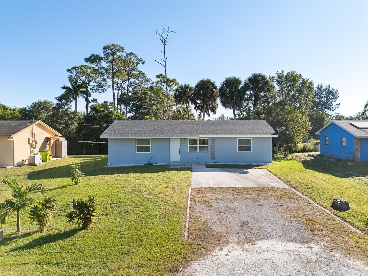 3910 147th Ave N - Photo 4 of 27