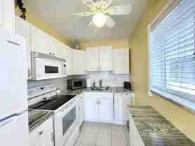 3120 Cynthia Ln Apt 112 - Photo 1 of 1