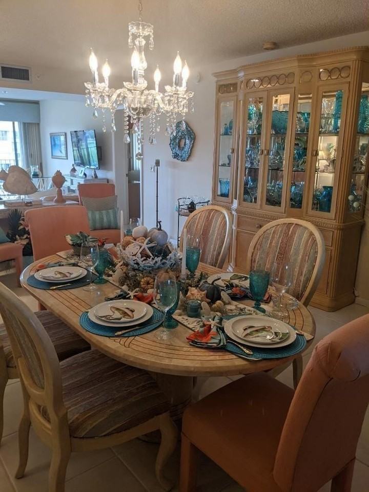 1301 Seafarer Cir Apt 402 - Photo 5 of 10