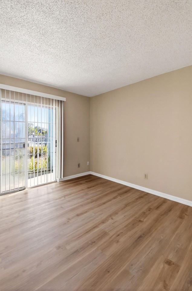 1620 Se Green Acres Cir Apt N103 - Photo 4 of 18