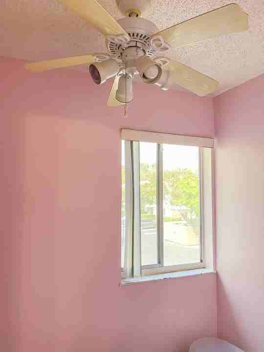 103 Gardens Dr Apt 204 - Photo 4 of 14