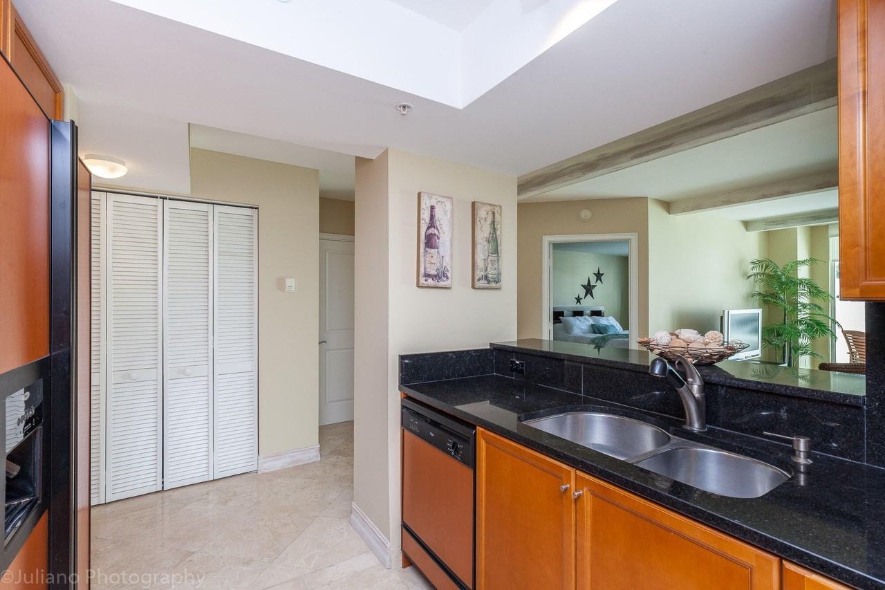 99 Se Mizner Blvd #323 - Photo 6 of 17