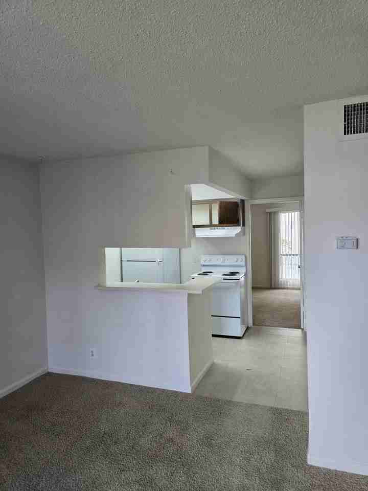1500 N Congress Ave Apt A104 - Photo 3 of 12