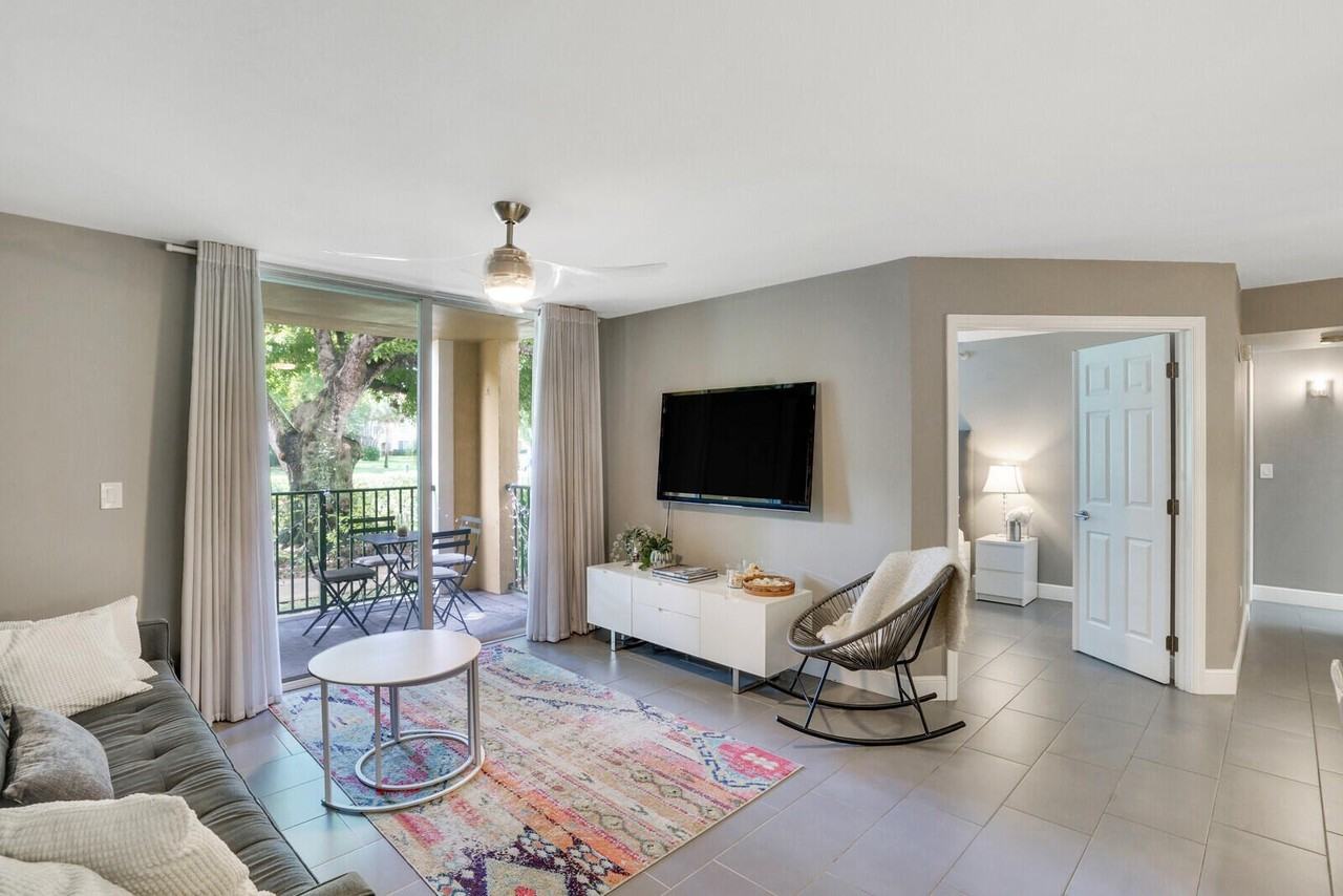 123 Yacht Club Way Apt 108 - Photo 4 of 28