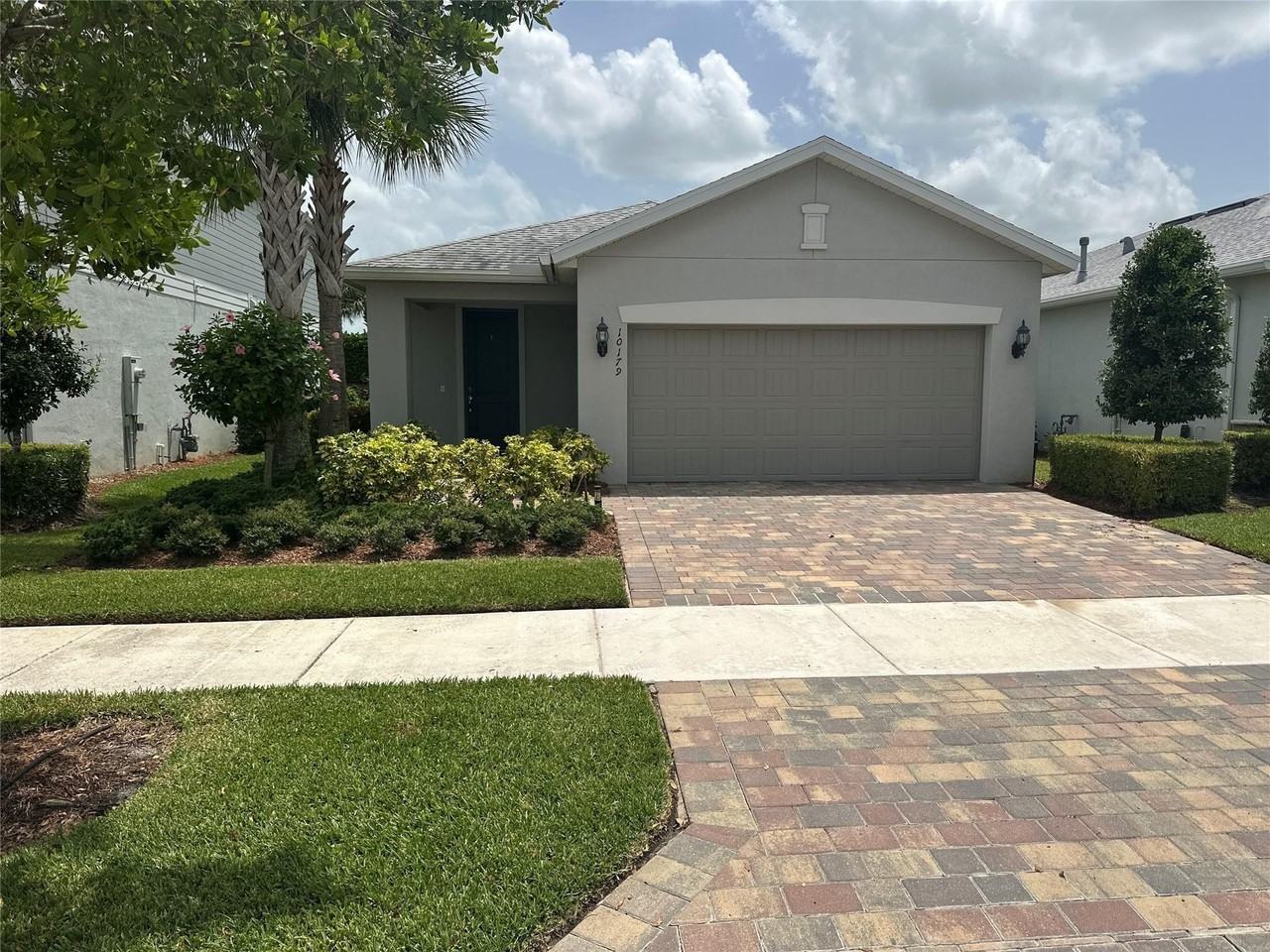 10179 Sw Captiva Dr - Photo 2 of 33