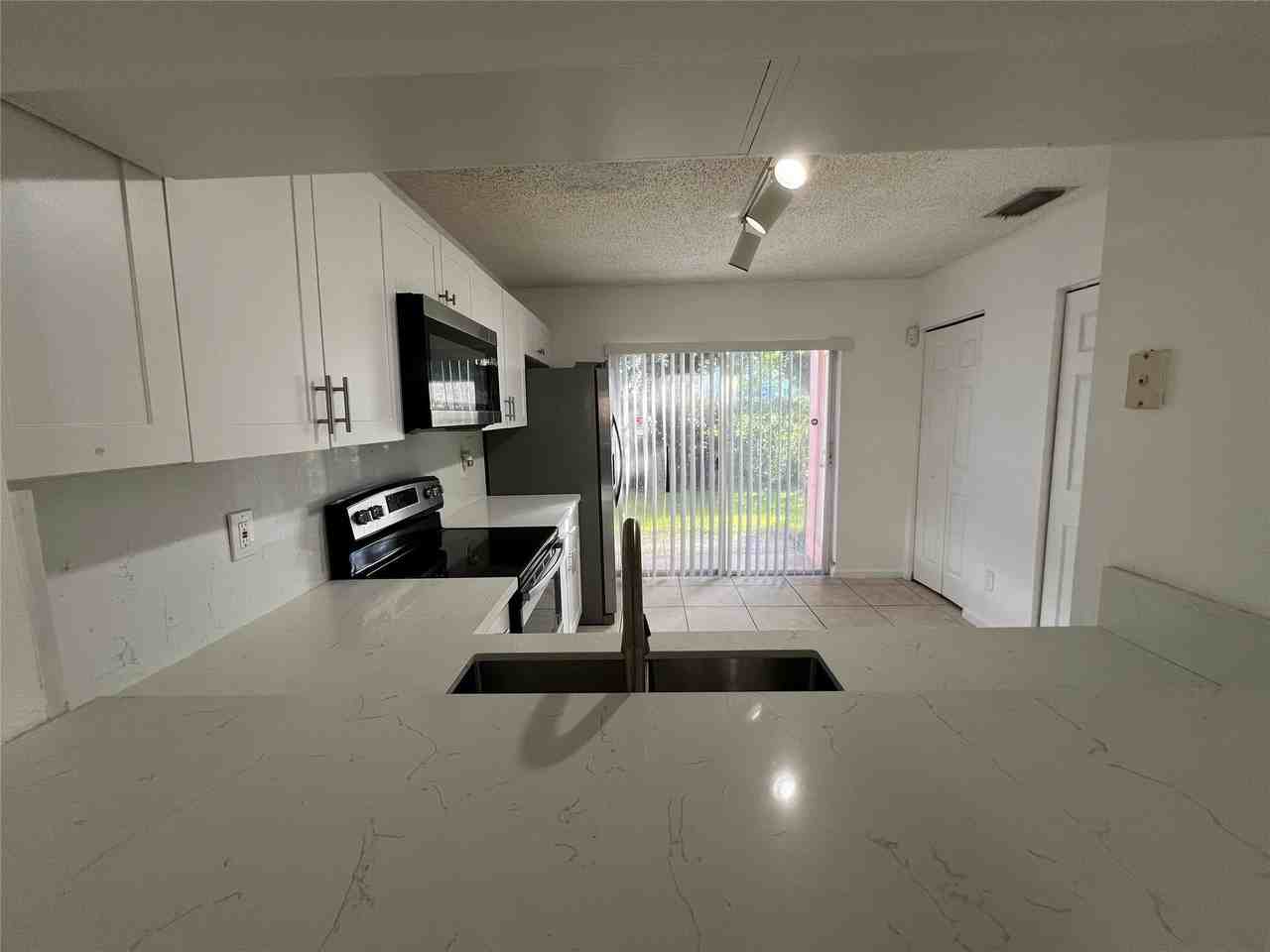 6756 Sienna Club Dr Unit 6756 - Photo 6 of 24