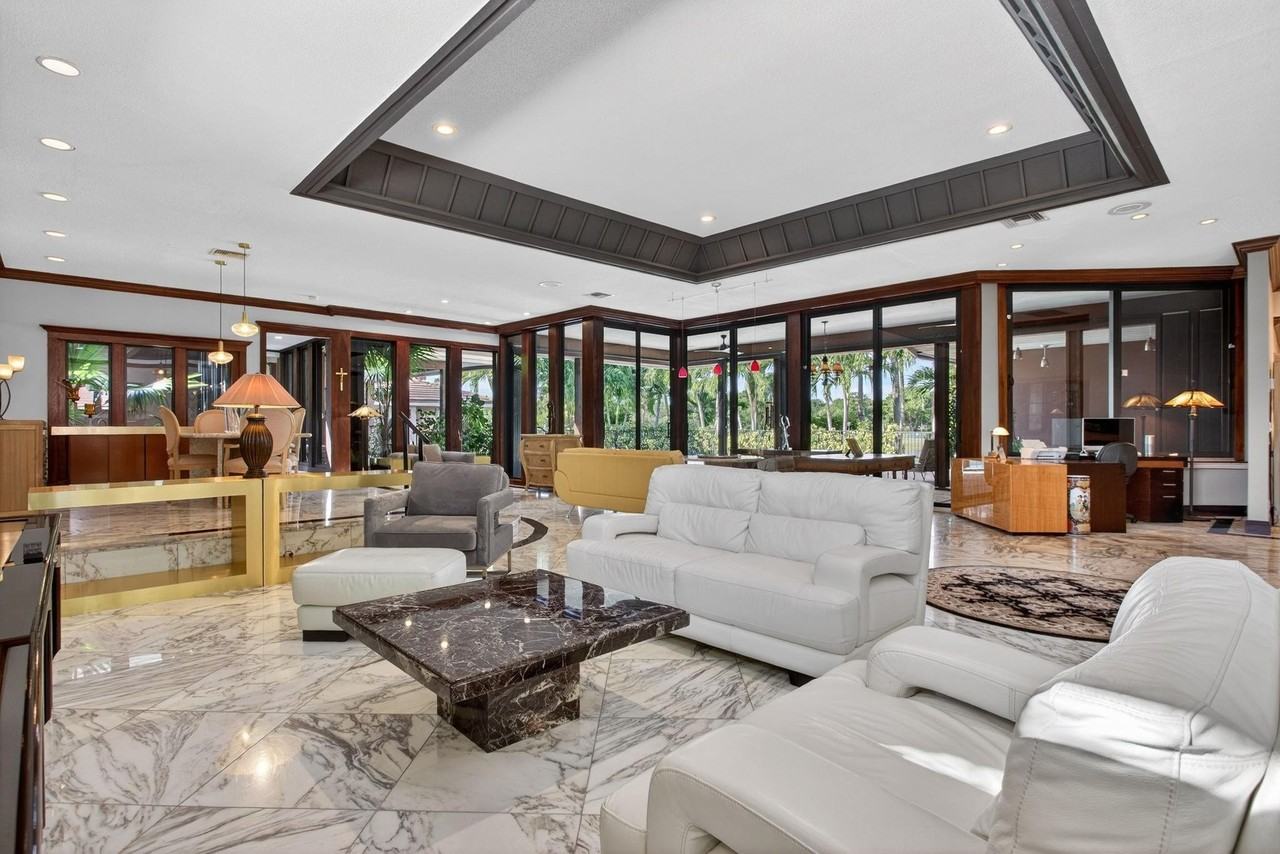 3170 Estates Dr - Photo 7 of 40