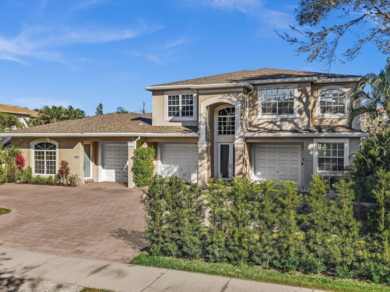 2807 Frederick Blvd - Photo 2 of 49