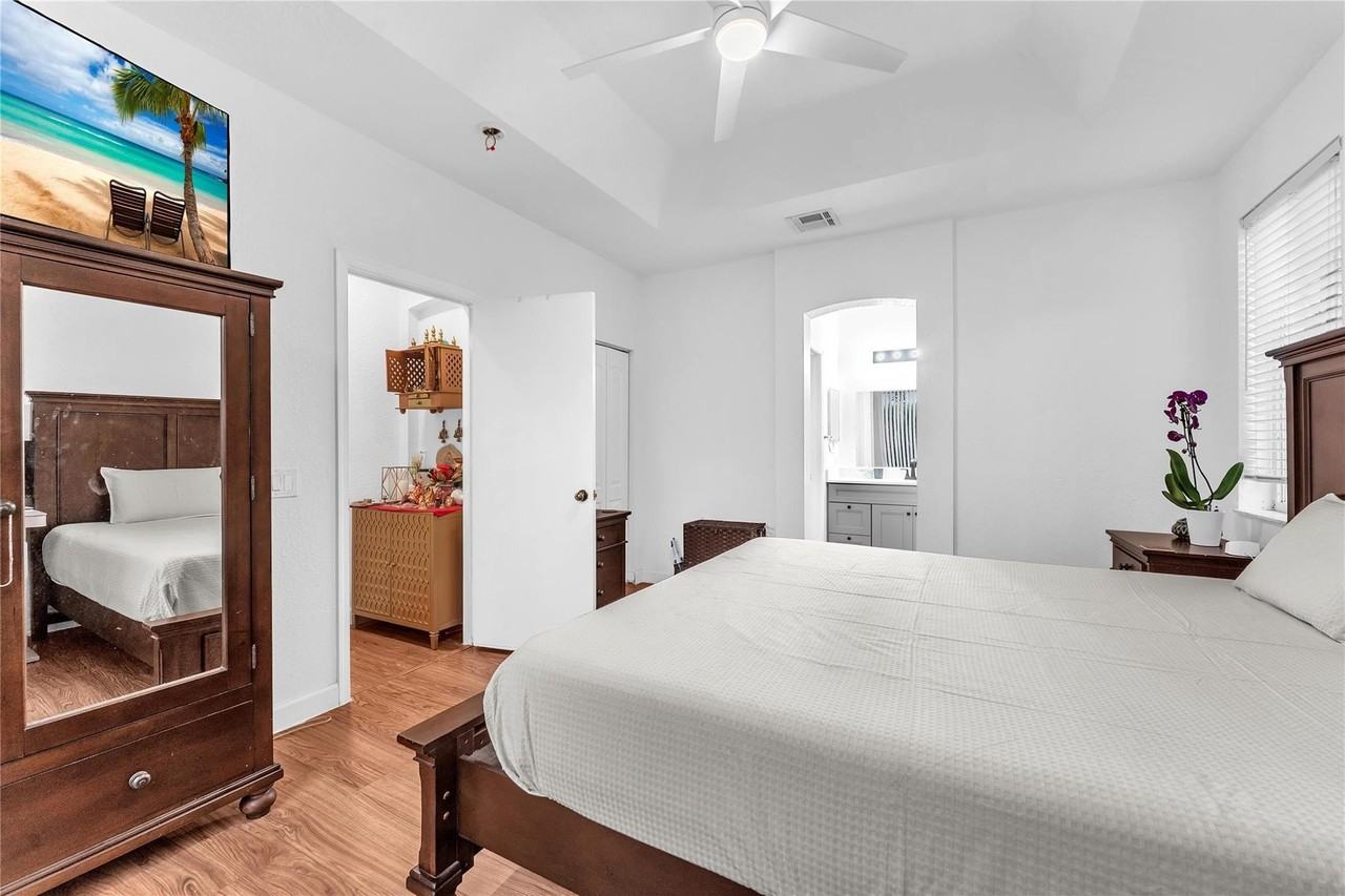 1059 Golden Cane Dr - Photo 7 of 12