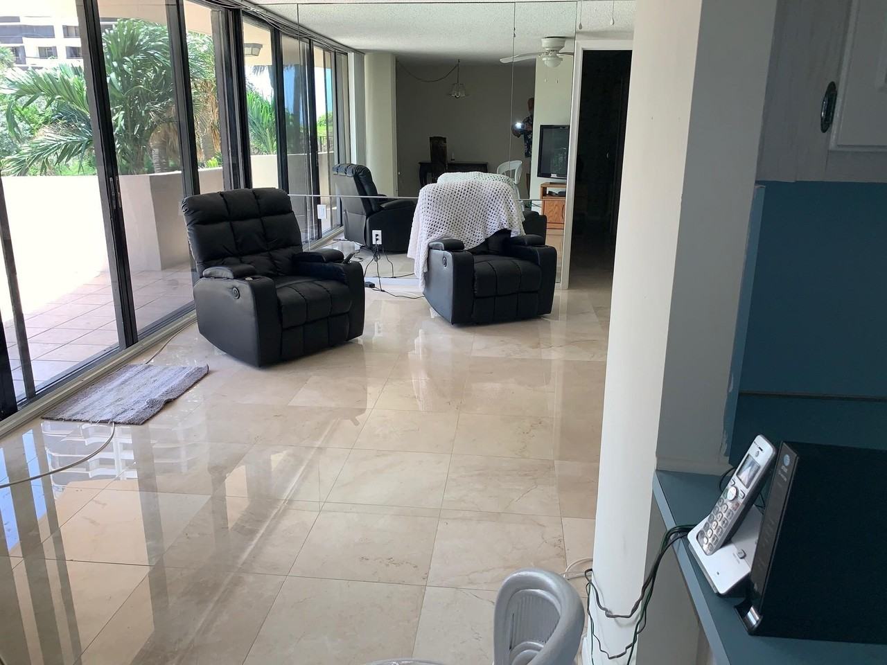 4200 N Ocean Dr Apt 103 - Photo 3 of 16