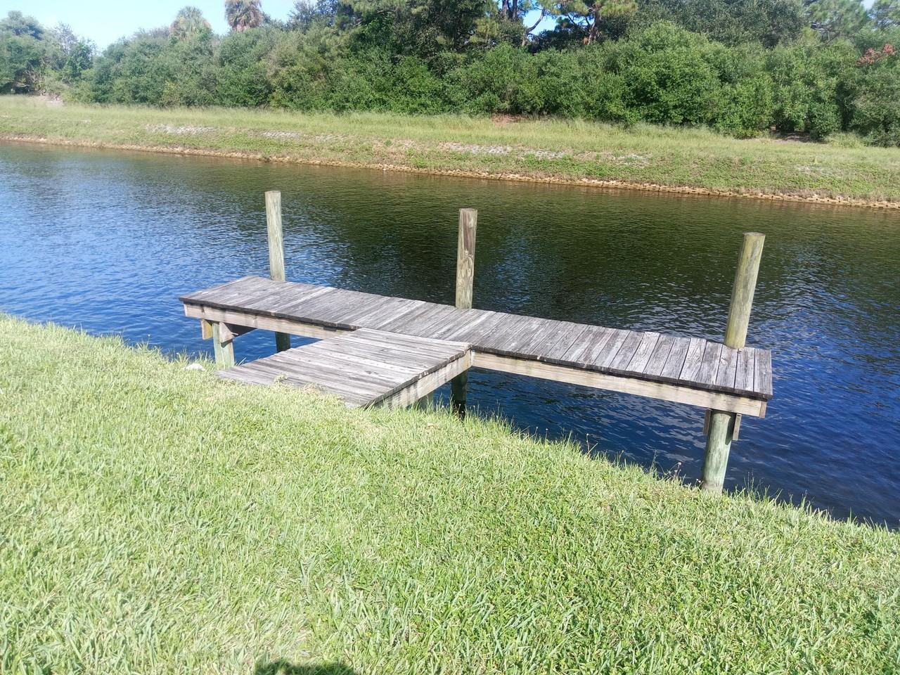 24 Hastings Ln - Photo 2 of 17