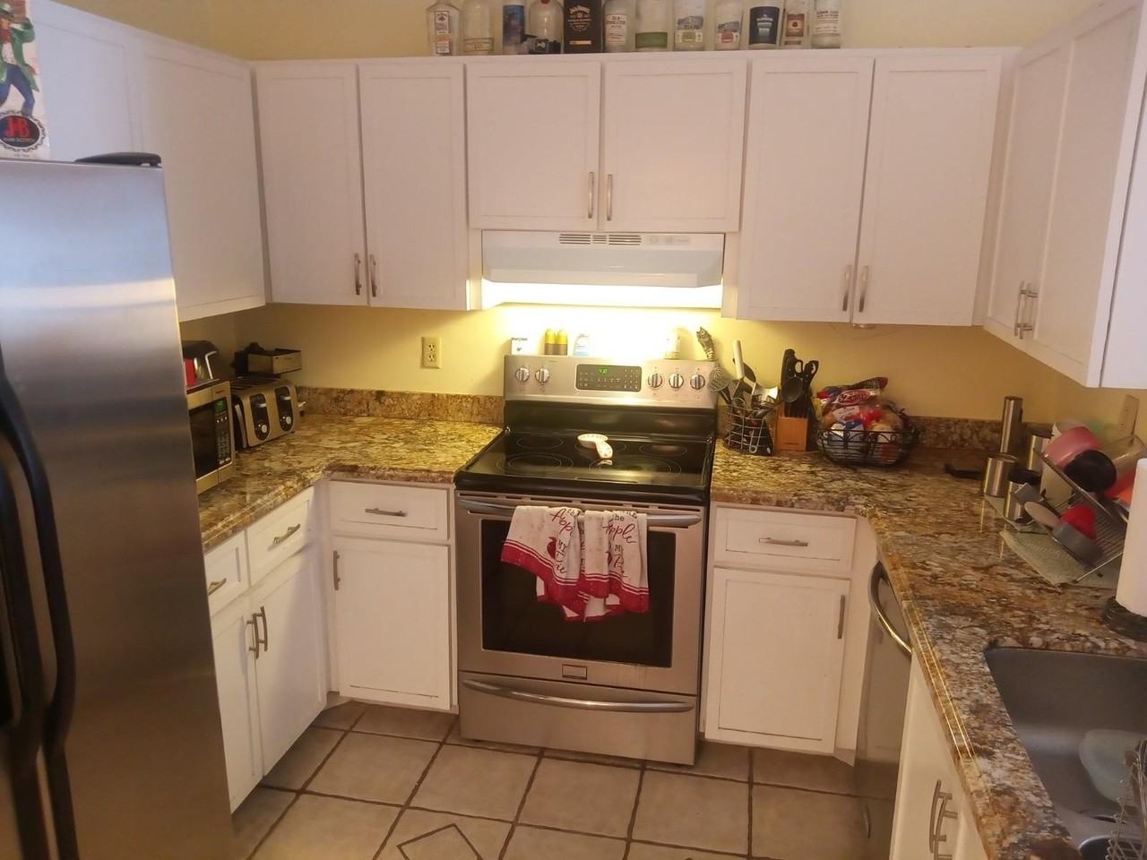 24 Hastings Ln - Photo 5 of 17