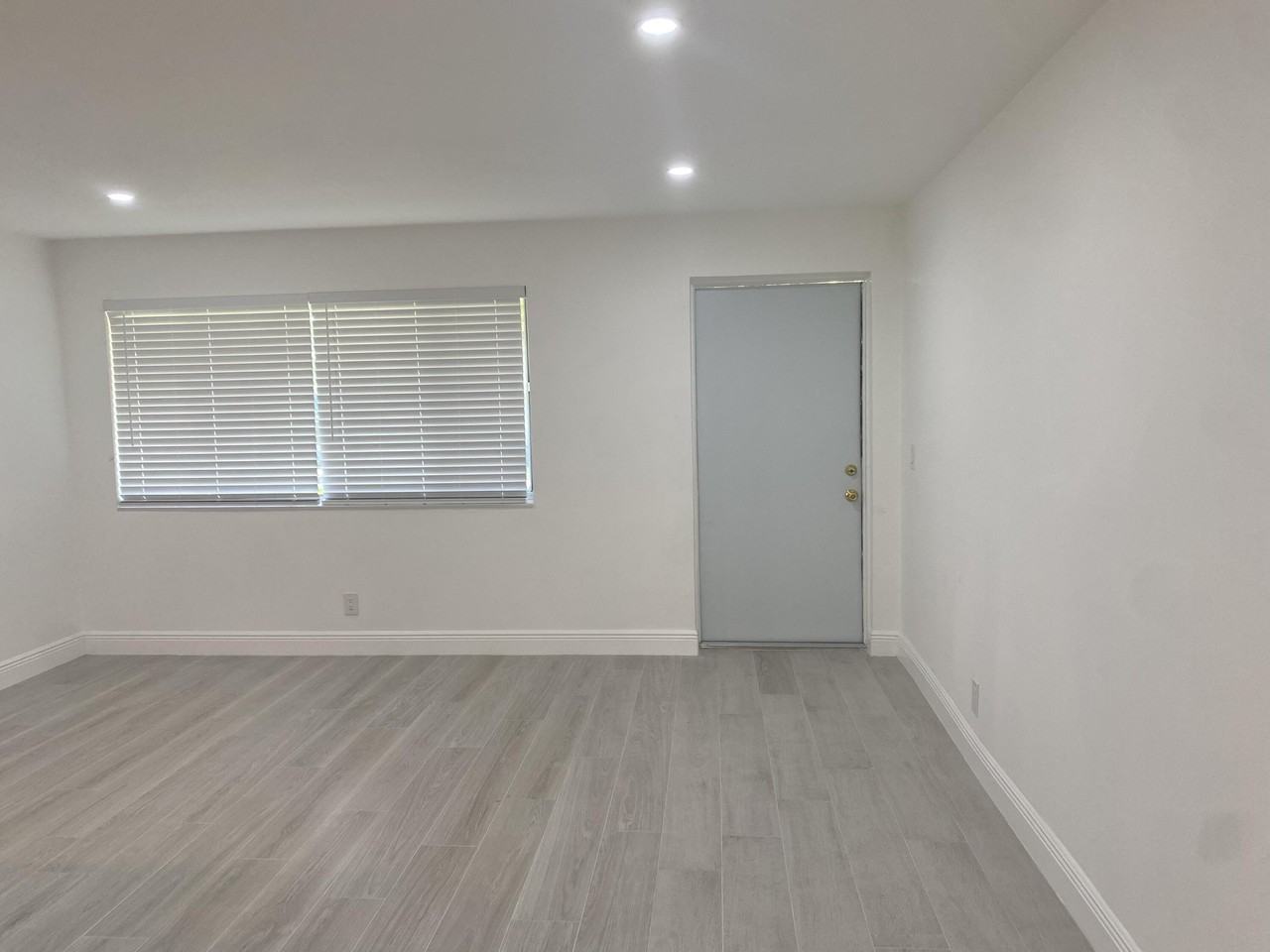 555 Purdy Ln Apt 106 - Photo 2 of 12