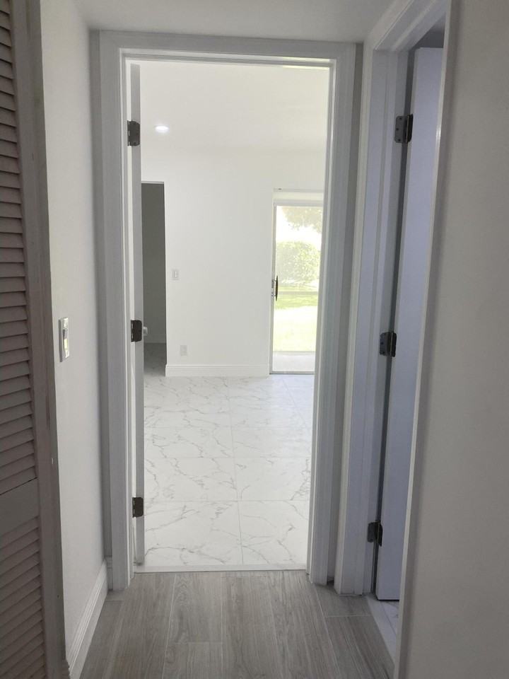 555 Purdy Ln Apt 106 - Photo 3 of 12