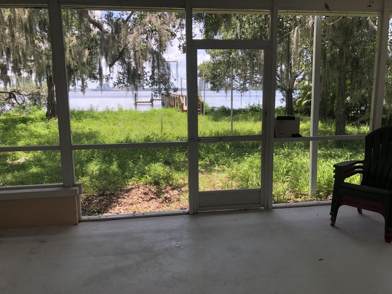 67 W North Shore Ave - Photo 6 of 34