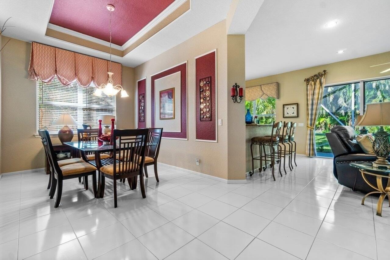 7940 Rockford Rd - Photo 7 of 29