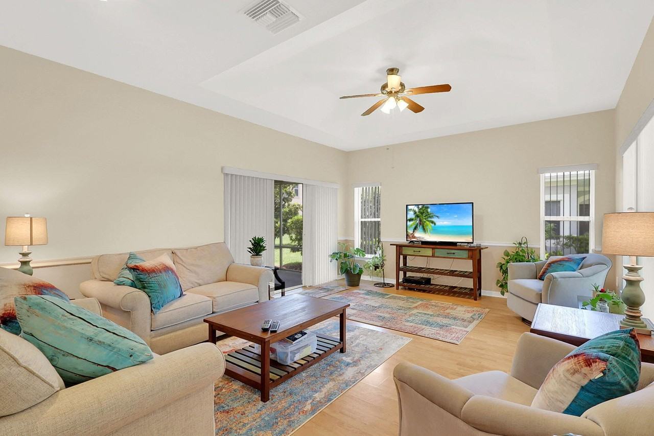 1858 Pelican Dr Unit 2 - Photo 4 of 29