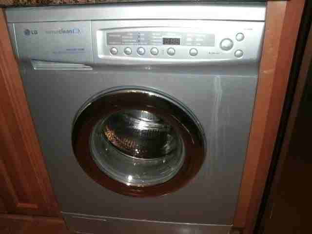 150 Ne 15th Ave Apt 248 - Photo 5 of 9