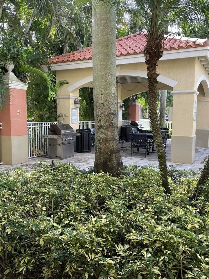 11027 Legacy Blvd Apt 103 - Photo 7 of 46