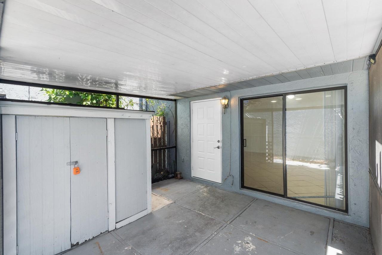 7 Crossings Cir Apt C - Photo 2 of 18