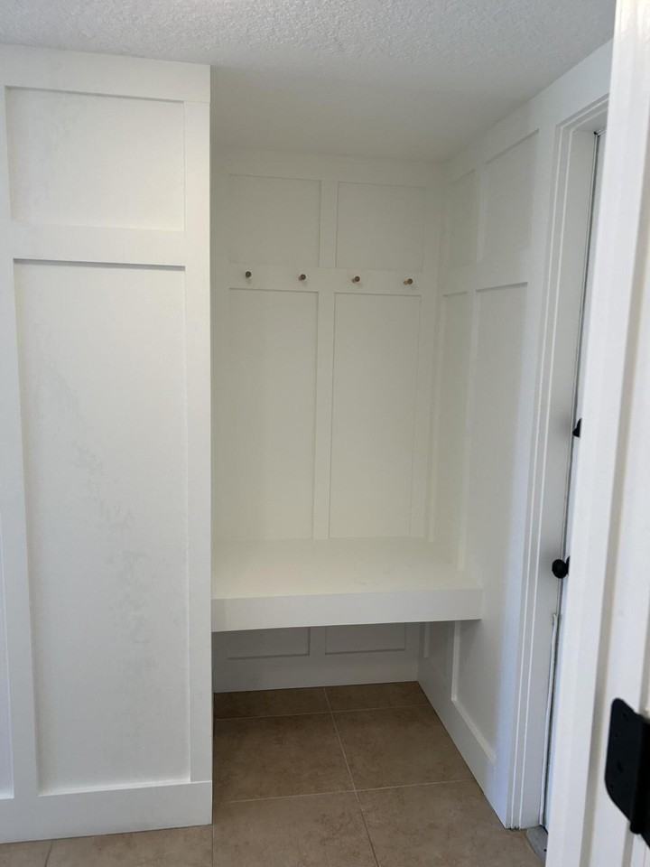 8132 Se Croft Cir Apt 1 - Photo 3 of 35