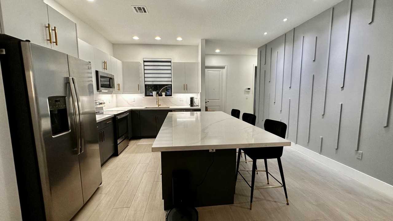 5570 Quiet Lake Pl - Photo 7 of 18