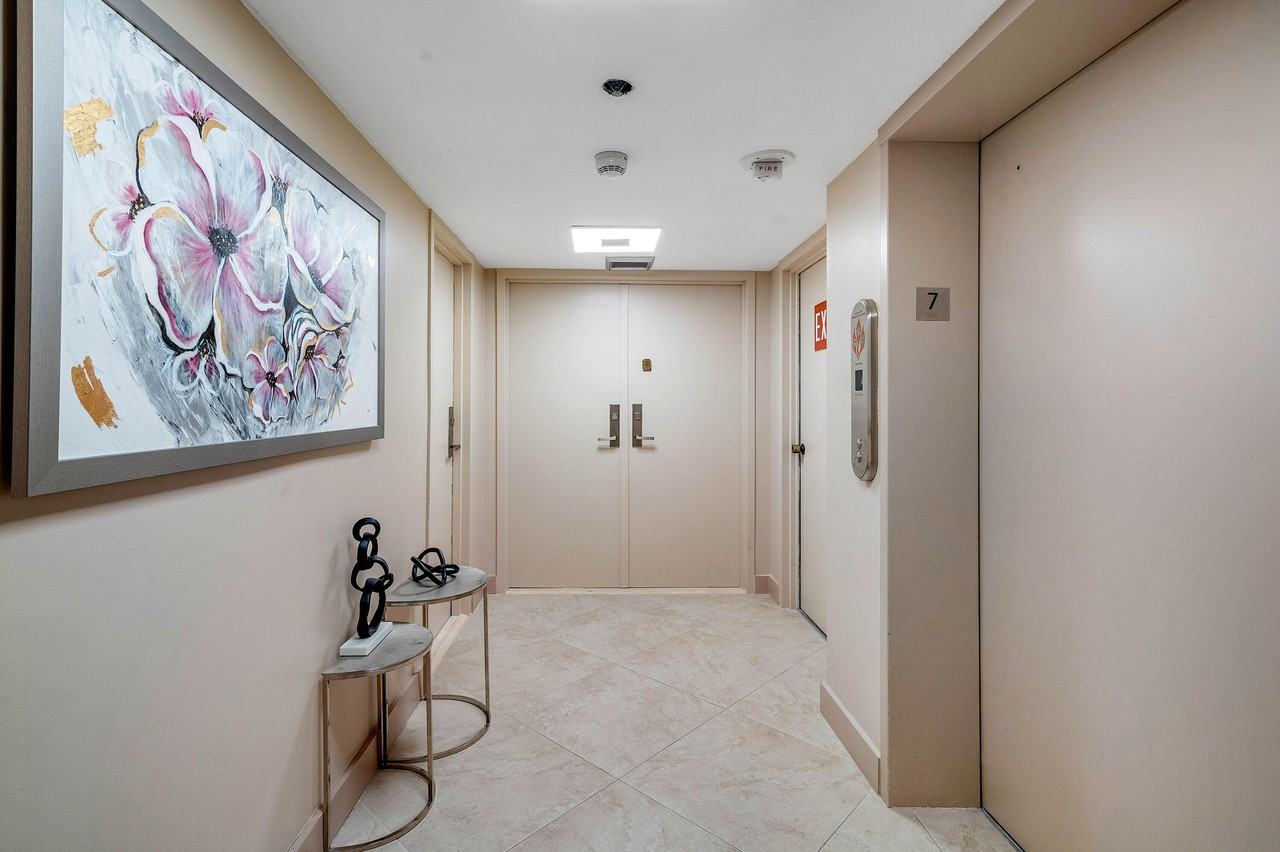 250 S Ocean Blvd Apt 7e - Photo 4 of 45