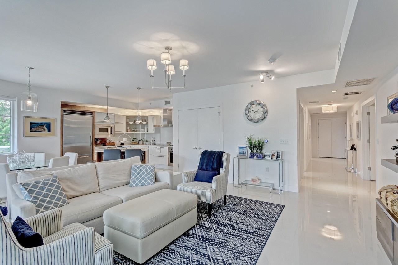 155 Ocean Ave Apt 205 - Photo 5 of 50