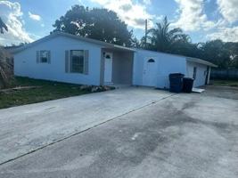 featured image of 1391 Parterre Dr