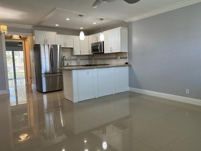 800 W Horizons 211 W - Photo 2 of 36