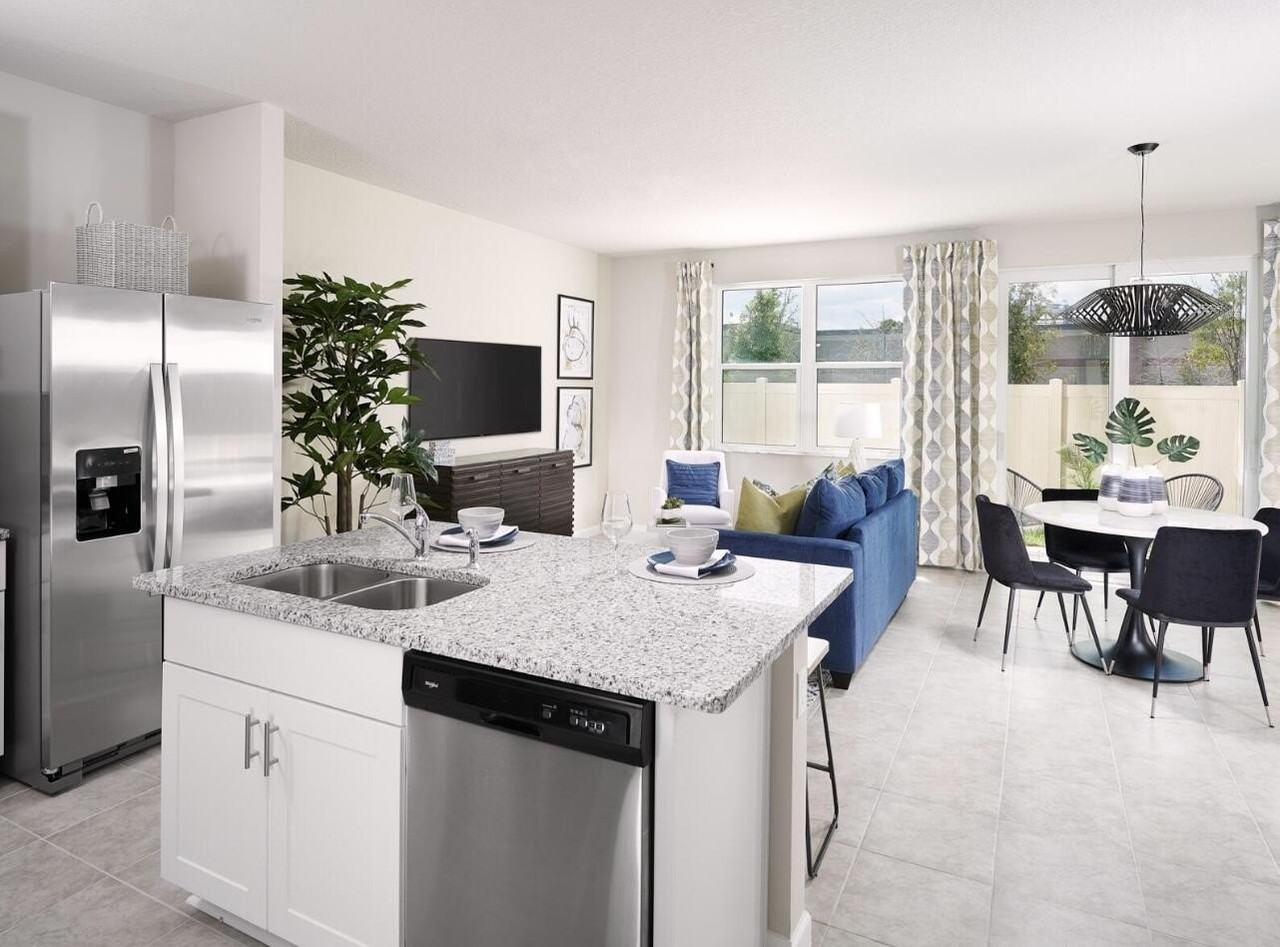 3553 San Bernardino Way - Photo 4 of 11