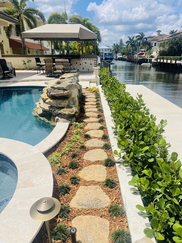 945 Cypress Dr - Photo 7 of 21