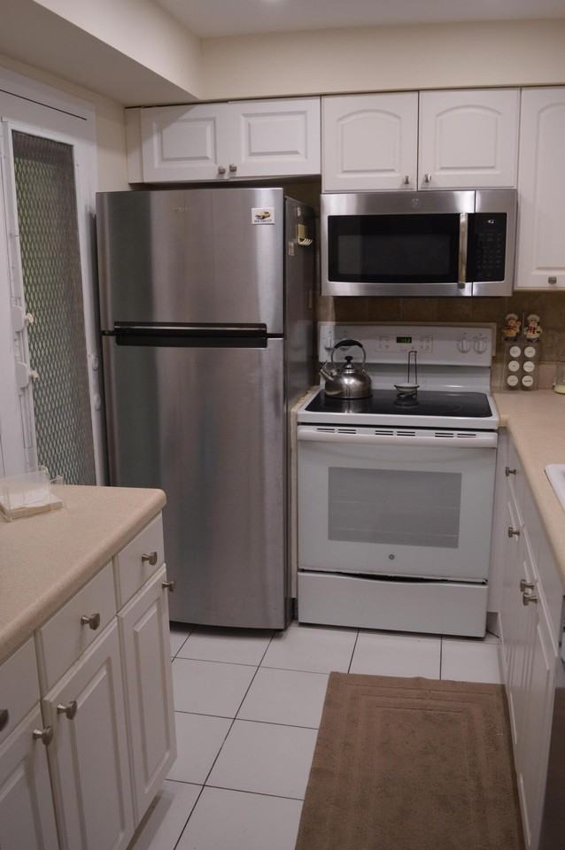 2545 S Ocean Blvd Apt 303 - Photo 3 of 16