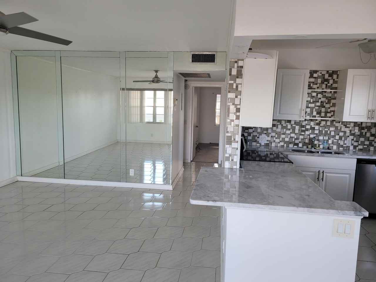 84 Fanshaw B Unit 84 - Photo 6 of 22