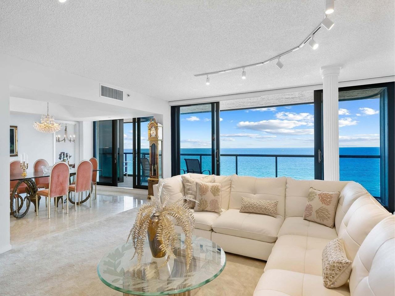 2727 S Ocean Blvd Apt 1406 - Photo 2 of 33