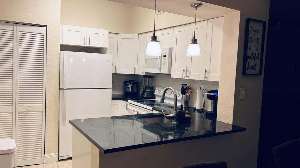 621 Cypress Lake Blvd Unit A16 - Photo 3 of 20