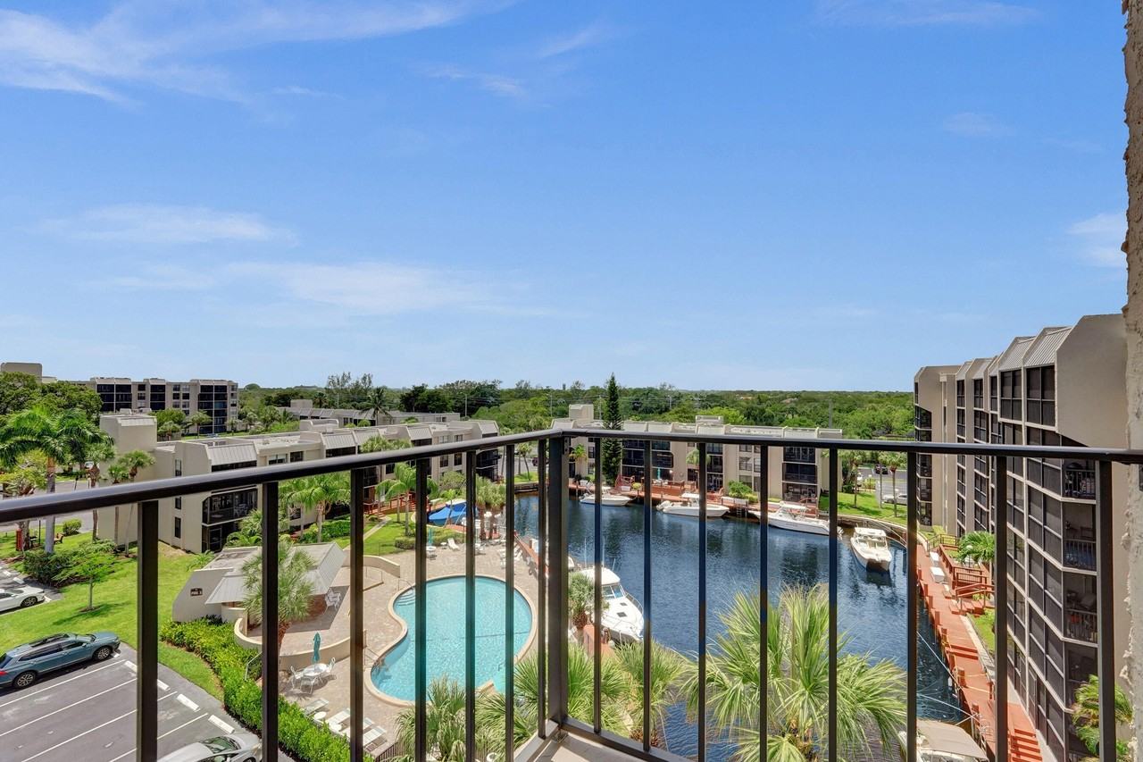 12 Royal Palm Way Unit 6020 - Photo 6 of 50