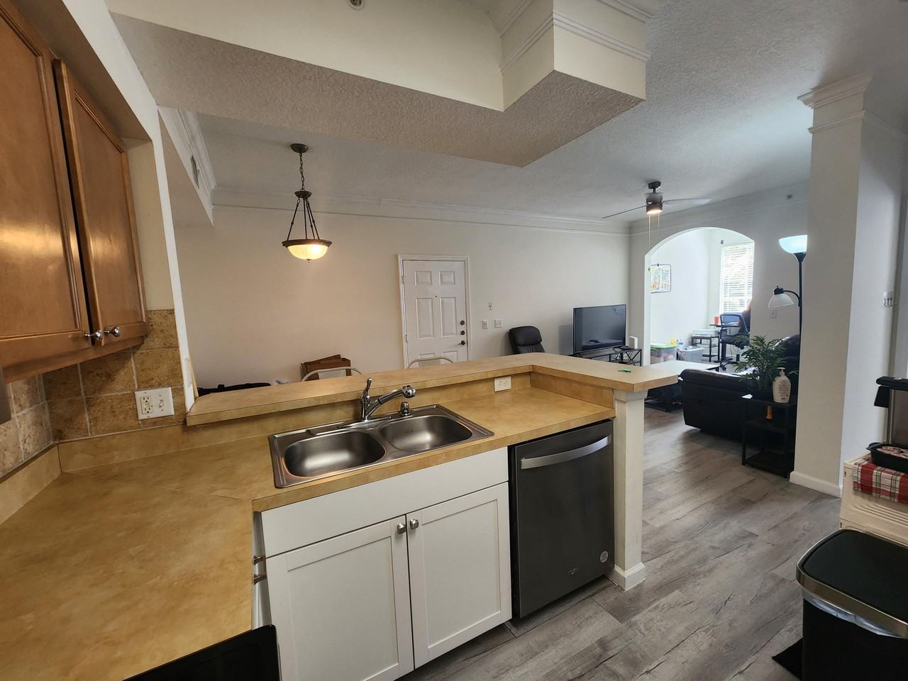 2103 Myrtlewood Cir E Unit 2103 - Photo 5 of 26