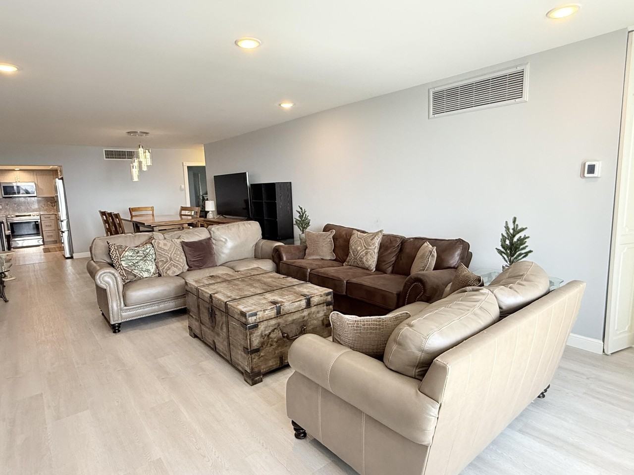 3450 S Ocean Blvd Unit 2220 - Photo 3 of 36