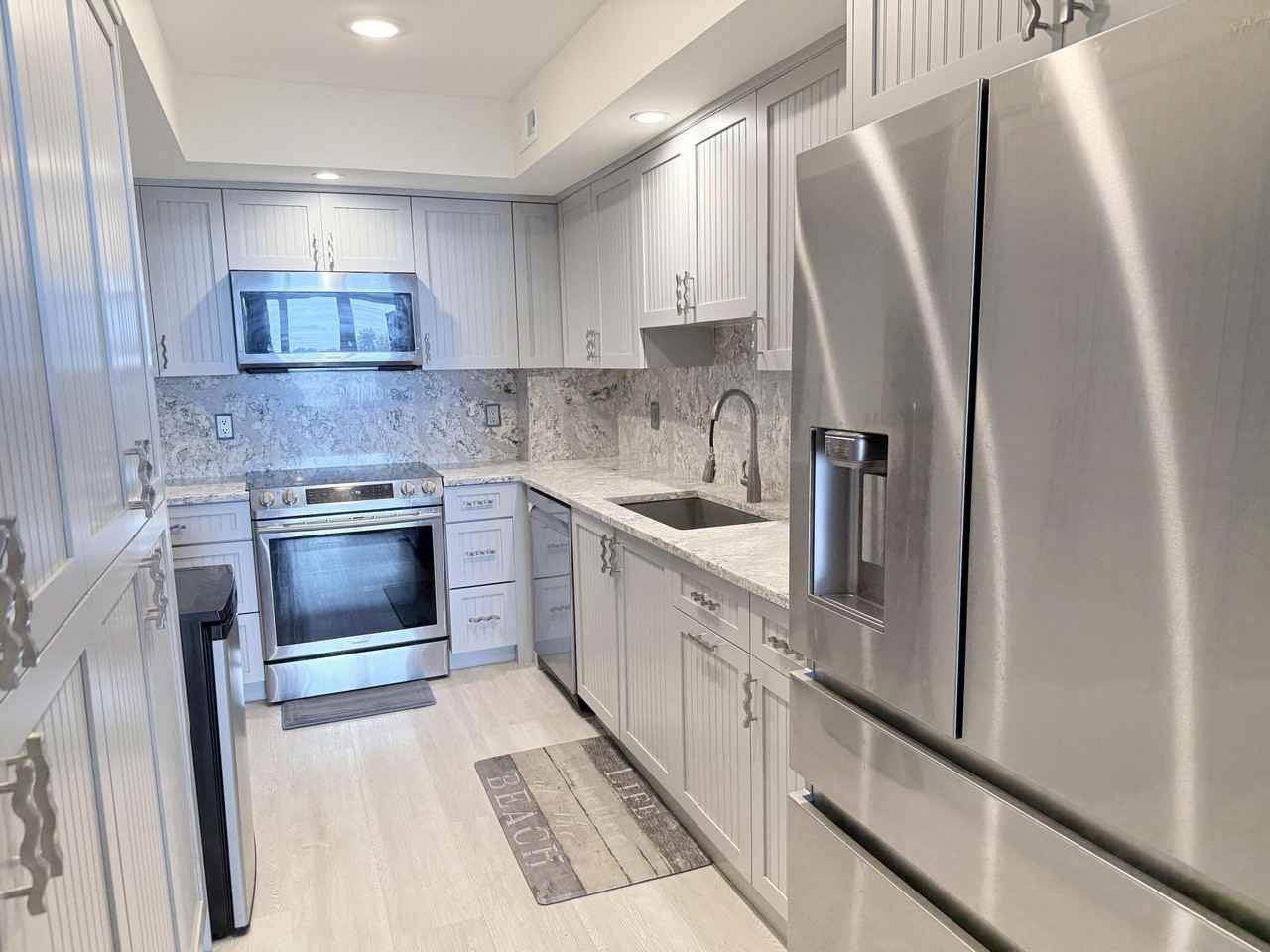 3450 S Ocean Blvd Unit 2220 - Photo 4 of 36