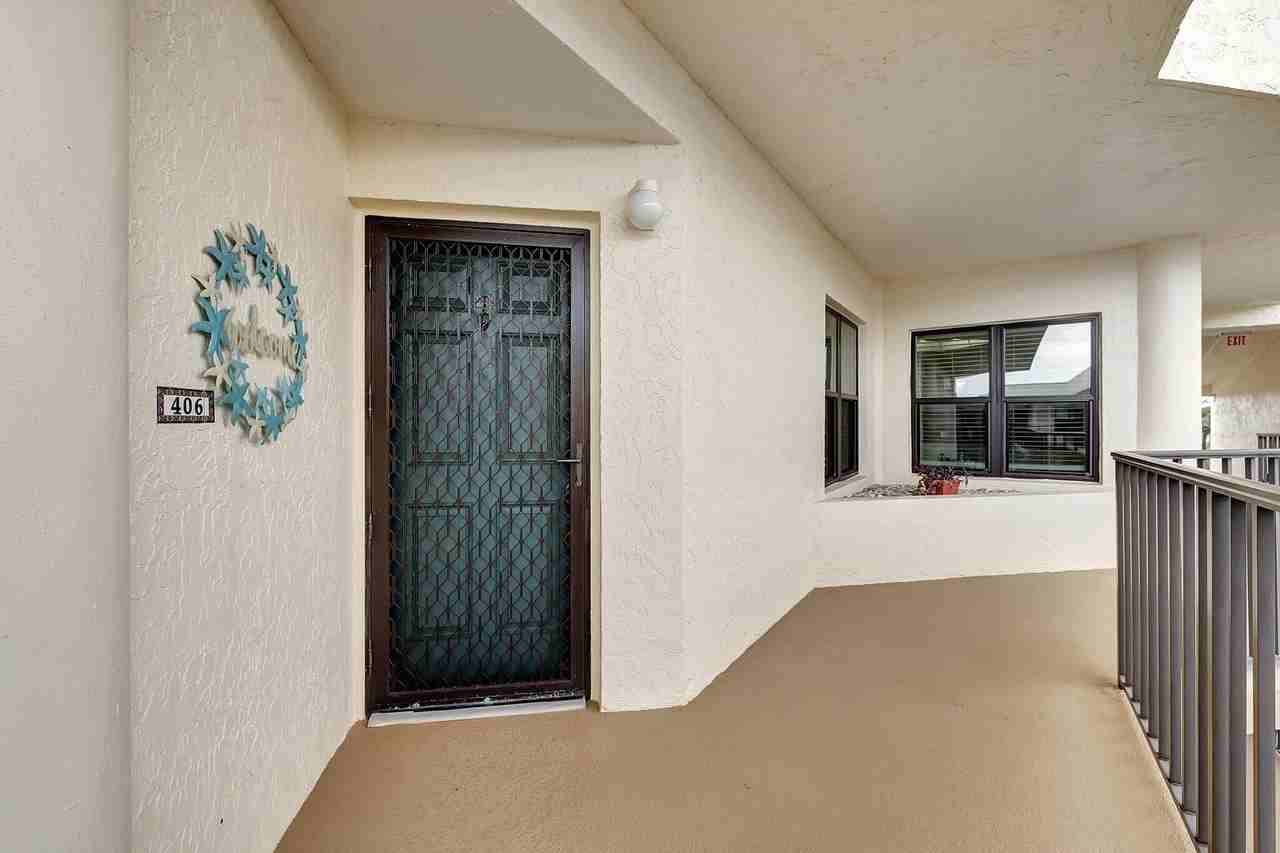 221 Ne Plantation Rd Apt 406 - Photo 6 of 50