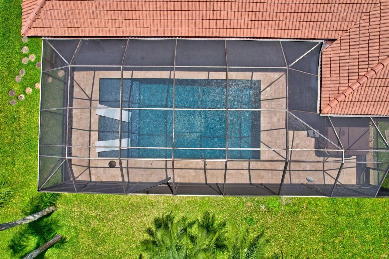 10099 Canoe Brook Cir - Photo 4 of 50