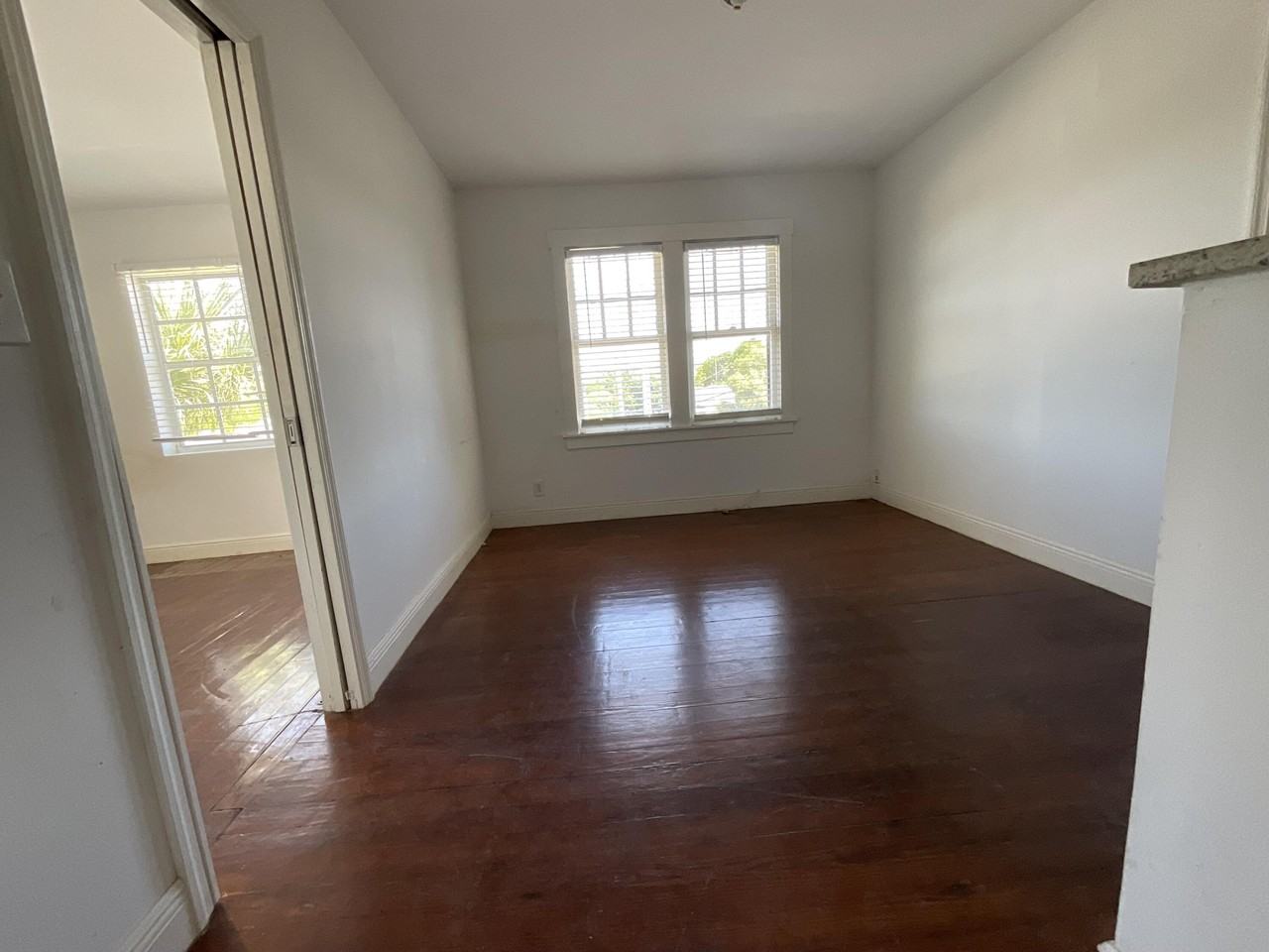 3009 Georgia Ave - Photo 5 of 20